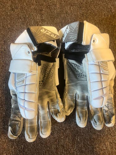 STX Surgeon RZR Lacrosse Gloves (Used)