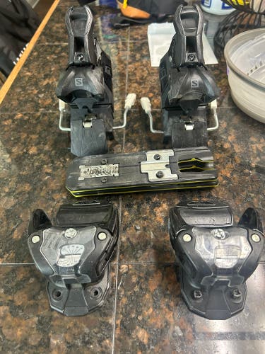 Salomon Warden MNC 13 All Mountain Ski Bindings 100 mm Brake Width Max Din 13 (Used)