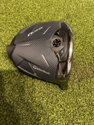 TaylorMade Qi35 9* Driver HEAD ONLY, RH