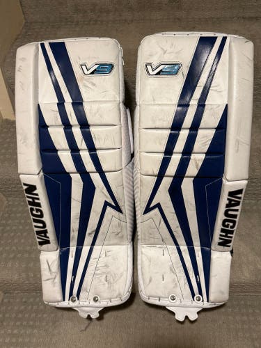 24" Vaughn V9 Junior Goalie Leg Pads