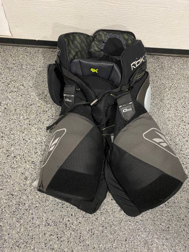 XXL Reebok 9K Girdle (Used)