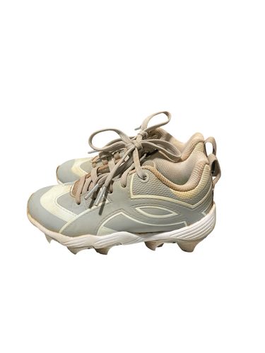 Used Under Armour CLEATS BB/SB Cleats Grey Youth 11.0 11834-S000056883
