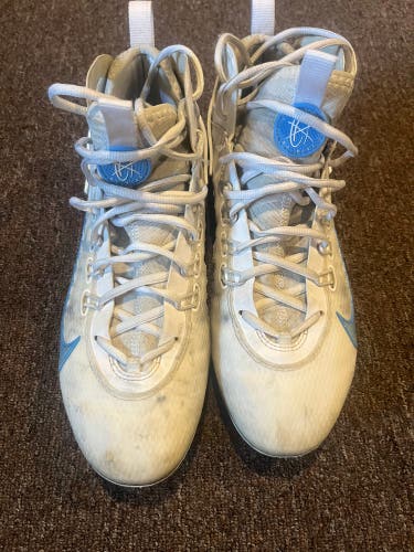 Men's Size M 10.5 (W 11.5) Adult Nike Huarache 9 Elite Mid (Used)