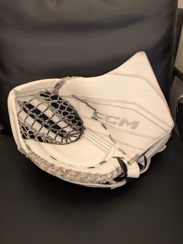 CCM Extreme Flex 6 Full Right 580 (Used)