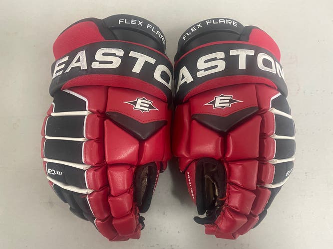 Easton Synergy EQ30 Gloves 11" (Used)
