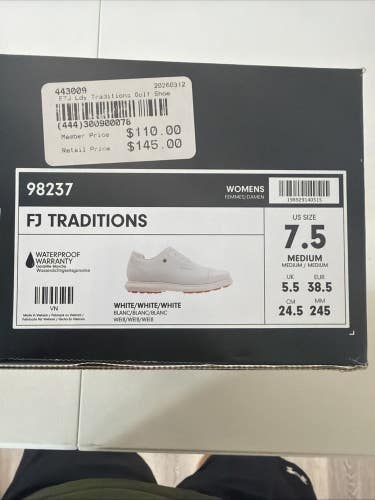 FootJoy Traditions Womens Golf Shoes White/White/White Size 7.5 NEW IN BOX