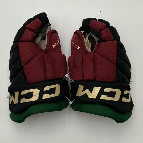 (Used) Arizona Coyotes Game Worn #22 CCM HGJSPP Gloves 13" Pro Stock