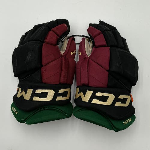 (Used) Arizona Coyotes Game Worn Moser CCM HGJSPP Gloves 14" Pro Stock