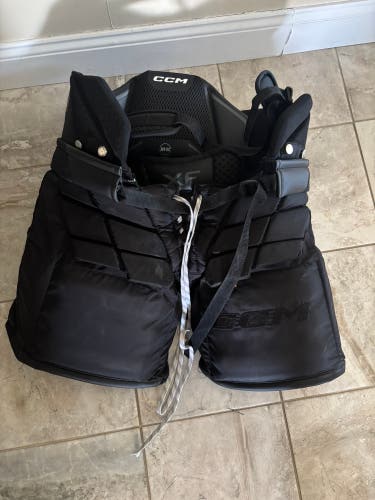 Senior Small 2024 CCM Axis XF Pro Hockey Goalie Pants (Used)