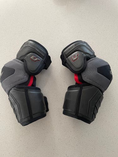 Senior Large CCM U+ CL Elbow Pads (Used)