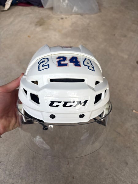 St. John’s icecaps Medium CCM Vector V08 Helmet Pro Stock (New)