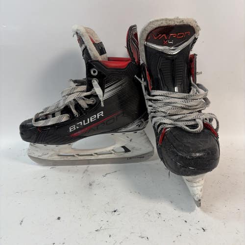 Bauer Vapor X4 Hockey Skates, Size 5.5 Fit 1