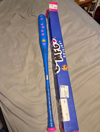 2026 Combat MFG Spec A1 Alloy BBCOR Certified Bat (-3) 30 oz 33" (Used)