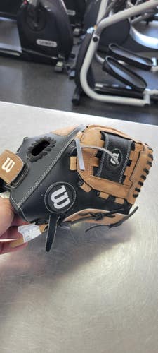 Used Wilson 12 BB/SB Glove RH Throw None 12" 11497-C000161365