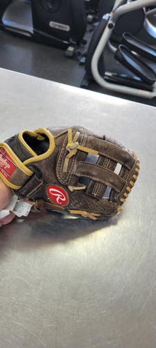 Used Rawlings 11.5 BB/SB Glove RH Throw None 11 1/2" 11497-S000161366