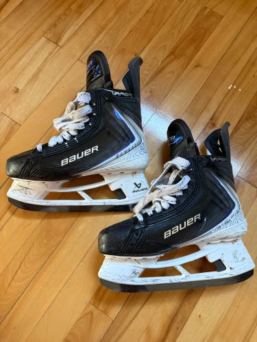 2025 Bauer Vapor Flylite Hockey Skates 6.5 (Used)