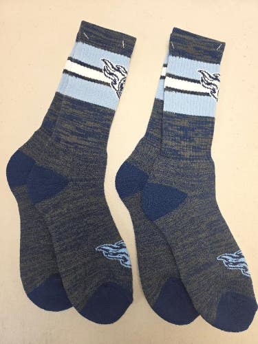 ST6 Mens NFL TENNESSEE TITANS LOT of 2 Pair of Socks Large 8-13 NEW