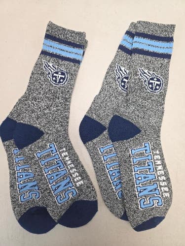 ST7 Mens NFL TENNESSEE TITANS LOT of 2 Pair of Socks Large 8-13 NEW