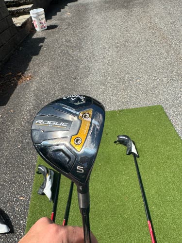 Men's 2022 Callaway Rogue ST Max Right Handed Fairway Wood Regular Flex 5 Wood (Used)