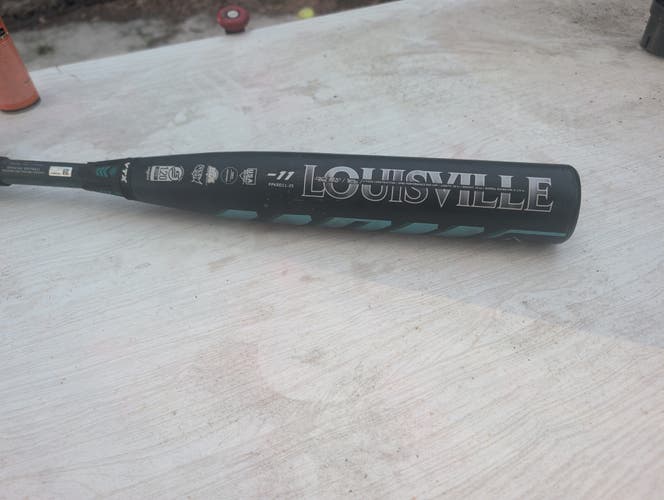 Louisville Slugger Kryo Composite Bat (-11) 18 oz 29" (Used)