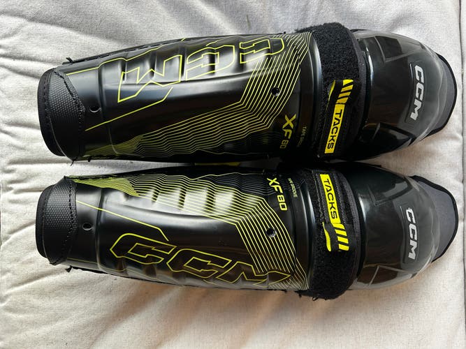 Junior CCM Tacks XF80 11" Shin Pads (New)