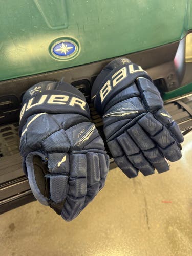 Bauer Vapor 2X Pro Gloves 13" (Used)