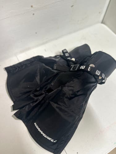 Youth Medium Winnwell NXT Hockey Pants (Used)