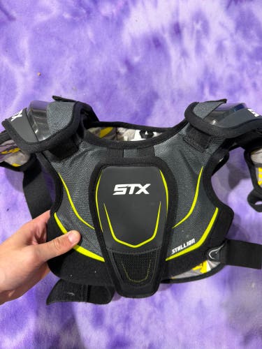 Small Adult STX Stallion 200+ Shoulder Pads (Used)