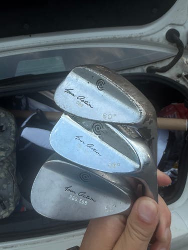 Cleveland 588 RTX Right Handed Wedge set - Wedge Flex Steel Shaft 52*,56*,60* degrees