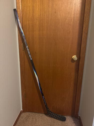 Senior Bauer Vapor Flylite Left Hand Hockey Stick P90TM 70 Flex (Used)