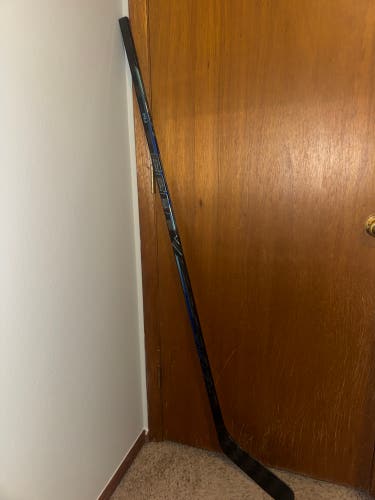 Senior CCM Vizion Left Hand Hockey Stick P29 75 Flex