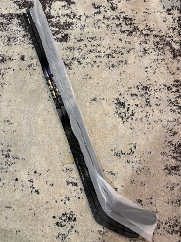 Senior CCM Chrome Ribcor Trigger 10 Pro Left Hand Hockey Stick P28 75 Flex Pro Stock (New)