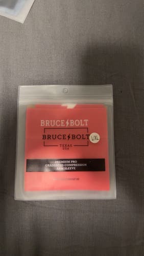 Red Bruce Bolt Arm Sleeve L/XL