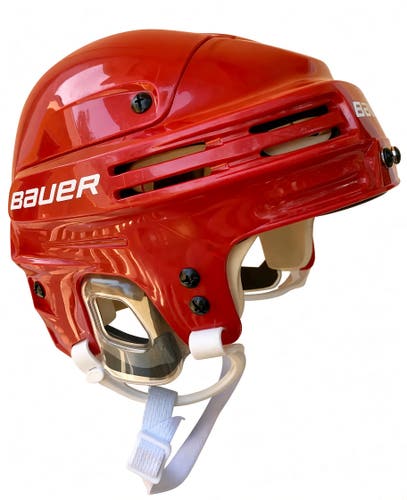Bauer 4500 Red Senior Medium Helmet Worn 1-2x *Read Full Description*