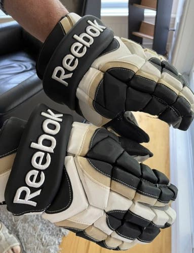 Reebok 11K Gloves 14" (Used)