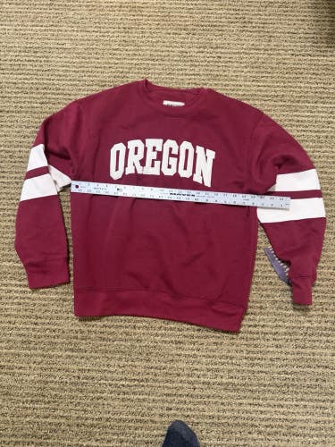 Oregon Burgundy Crewneck Sweatshirt Lg NWT New York Popular Vintage Style