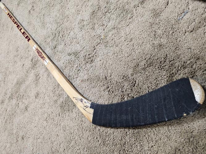 JOE SAKIC 97'98 Signed Colorado Avalanche Prototype NHL Game Used Stick