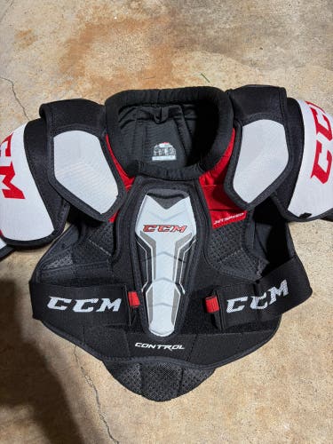 Large Junior CCM Jetspeed Control Shoulder Pads