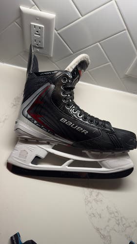 Bauer Vapor Fly40 Hockey Skates Wide Width 11.5 (Used)