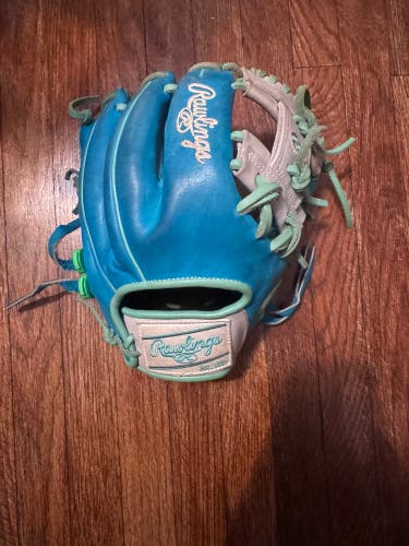 2024 Rawlings Heart of the Hide RH Baseball Glove 11.5" (Used)