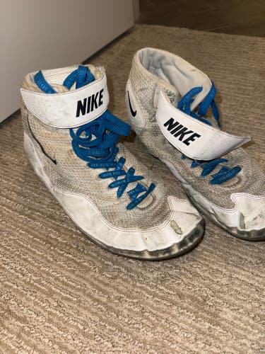 Nike inflict 12 (used)