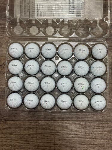24 Titleist Pro V1x Golf Balls - 5A MINT CONDITION ONLY