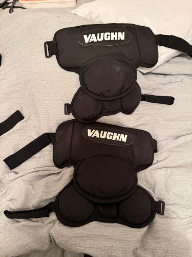 Vaughn Velocity Ice Hockey Goalie Knee Guards / Thigh Guards - Black