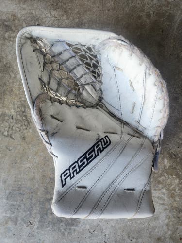 Passau Glove (Int)