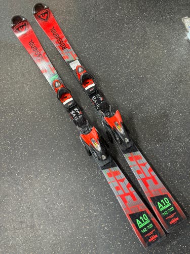 Rossignol 142 JR SL with SPX 11 Binding -Used 1 Season