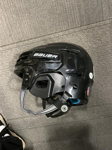 Used Bauer PRODIGY Hockey Helmet Only Black SM 11614-S000243837