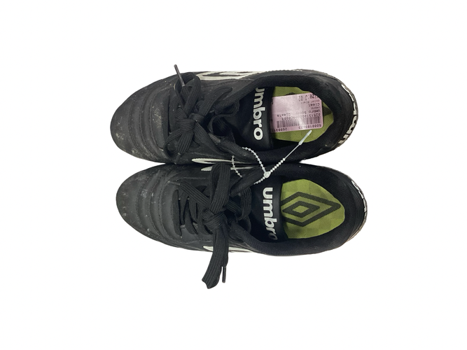 Used Umbro Soccer Cleats Black Junior 02 11613-S000189623