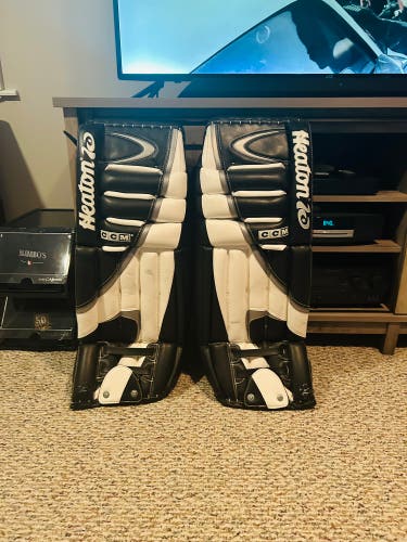 CCM-Heaton 10 Pro pads, pristine condition, sz.33