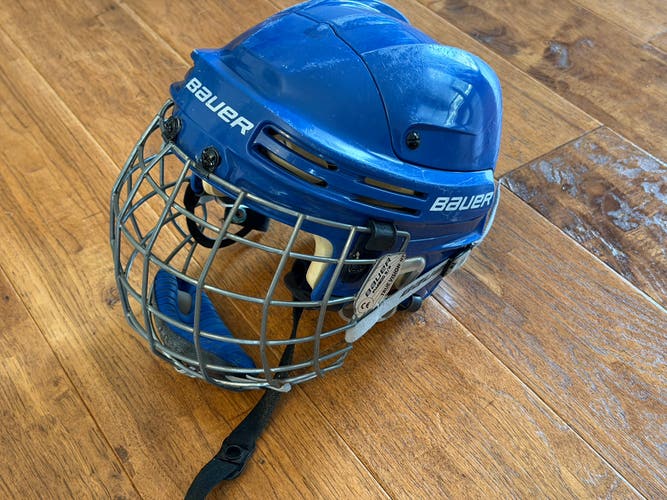 Small Bauer 4500 Helmet (Used)