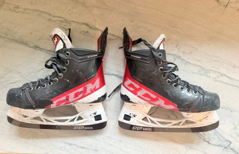 2021 CCM JetSpeed FT4 Pro Hockey Skates Size 4 (Used)